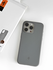 iPhone 15 Luxury Embroidered Case